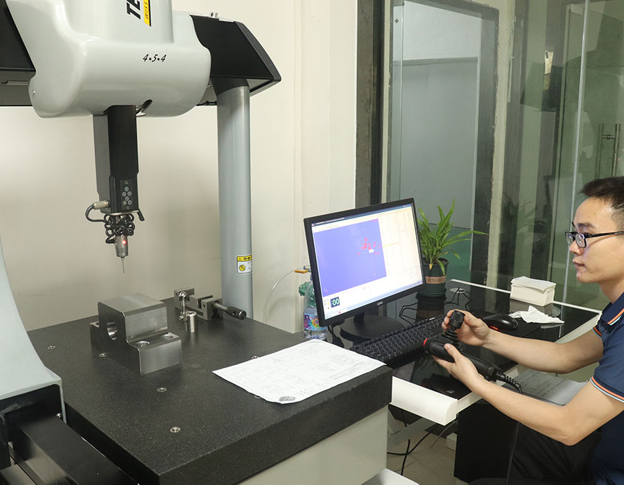 General CNC Machining Tolerance Chart